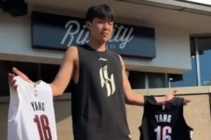 韓媒：開(kāi)拓者選楊瀚森不只為中國市場(chǎng) 他打不出來(lái)球探要被處分的