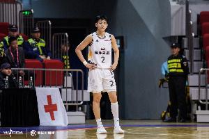 全運會(huì )半決賽-楊舒予18分 廣東全運女籃半場(chǎng)61比23領(lǐng)先遼寧38分