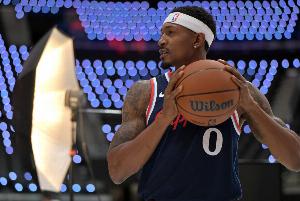 解說(shuō)：就地重建對快船來(lái)說(shuō)也不現實(shí) 他們三年內就有一個(gè)首輪