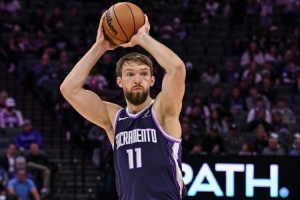 Amick：聯(lián)盟有幾支球隊有意和國王討論小薩交易 拉文則無(wú)人問(wèn)津