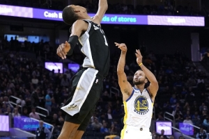 馬刺二番戰扳回一城？ESPN預測明日勝率：勇士40.3% 馬刺59.7%