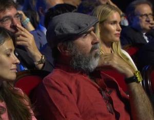 坎通納：如今后衛像企鵝一樣將手臂放在背后，我一個(gè)賽季能進(jìn)60球