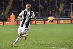 目前自由身！都體：35歲皮亞尼奇造訪(fǎng)尤文訓練基地，他想重返賽場(chǎng)