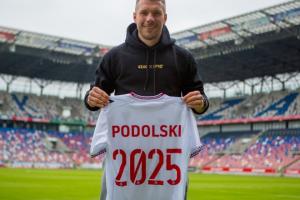 波多爾斯基：這基本上是我最后1個(gè)賽季，但我也可能想要再?lài)L試1次