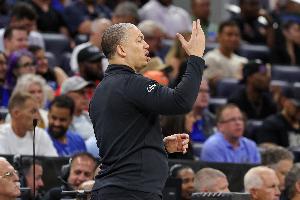 真要走？蘇群：盧的發(fā)言讓我不安 沒(méi)攬責卻似乎在說(shuō)責任在管理層