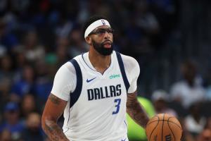 比爾·西蒙斯：我覺(jué)得勇士渴望得到濃眉 他們可以用巴特勒來(lái)交易