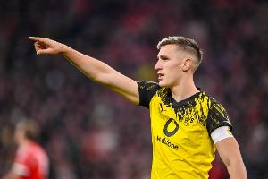 世體：巴薩中衛引援關(guān)注施洛特貝克，球員估價(jià)4000萬(wàn)歐元