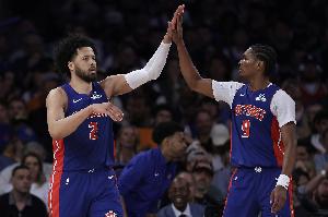 活塞9連勝期間：康寧漢姆缺席2場(chǎng) 杜倫缺2場(chǎng) 奧薩爾3場(chǎng) 托哈7場(chǎng)