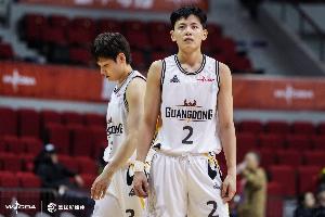 媒體人：廣東女籃勝在團隊性和體系 楊家姐妹用勝利告慰父親
