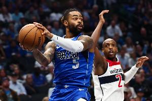 7失誤！拉塞爾：我必須做得更好 球在我手里時(shí)得想辦法創(chuàng  )造機會(huì )