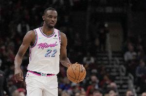 正負值-17！維金斯半場(chǎng)7中2僅拿7分1助攻