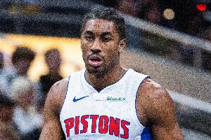 活塞主帥：艾維恢復進(jìn)展順利 現在已能參與一些場(chǎng)上訓練了