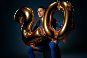 巴薩官方祝巴德吉20歲生日快樂(lè )，球員加盟以來(lái)僅出場(chǎng)195分鐘