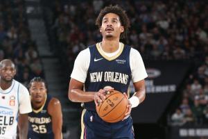 鵜鶘官方：普爾左大腿輕微拉傷康復進(jìn)展良好 一周后重新接受評估