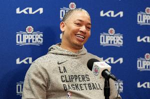 船蜜談贏(yíng)球：繼續炒鱸魚(yú)&巴圖姆有他不雅照 哈登球衣值得快船退役