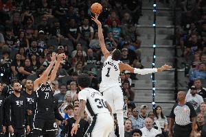 美記：只要文班亞馬能打夠65場(chǎng) 最佳防守球員就是他的