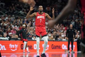 烏度卡：杜蘭特的加盟提升了整個(gè)團隊水平 所有人都會(huì )受益