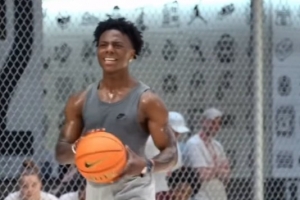 甲亢哥驚訝杜蘭特百分百中！杜蘭特凡爾賽回復：那些人都問(wèn)20年了