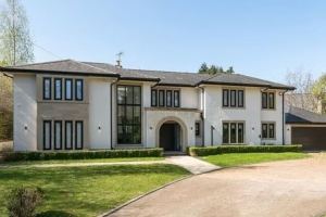 290萬(wàn)鎊成交！郵報：福登降價(jià)出售豪宅 此前被鄰居投訴擾民