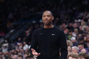 杜馬斯談解雇威利·格林：這是個(gè)艱難的決定 做此變動(dòng)與戰績(jì)無(wú)關(guān)