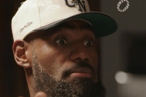 詹姆斯預告庫里做客《球場(chǎng)大腦》下周播出第二集：必須錄兩集！