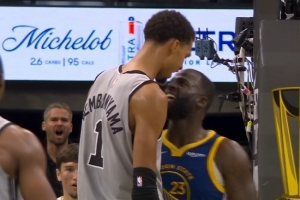 算互爆？文班防追夢(mèng)后者17中3&三分8中0 角色互換文班21中8&6失誤