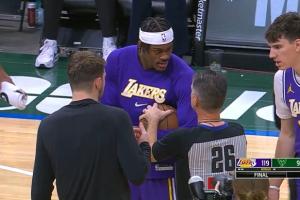 照顧小菜鳥(niǎo)！解說(shuō)：范德彪拿比賽用球是想給完成生涯首秀的蒂耶羅