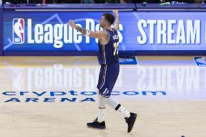 東契奇：剛來(lái)湖人時(shí)我比較安靜 現在開(kāi)玩笑多了&還講點(diǎn)垃圾話(huà)