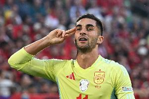 費蘭·托雷斯打入23球，在西班牙隊史射手榜上并列第九