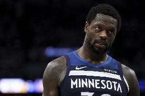 身手全能！蘭德?tīng)柊雸?chǎng)8中5拿到16分5板5助 正負值+7