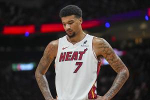 被米羅搶了8個(gè)前場(chǎng)板！哈斯勒姆：賽后我讓韋爾去看看錄像咋回事