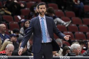 杜馬斯:希望球隊每天都全力以赴去競爭 我和博雷戈也說(shuō)了這事