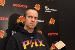 奧特談打老鷹：他們擅長(cháng)逼迫對手失誤 近期狀態(tài)正佳實(shí)力不容小覷