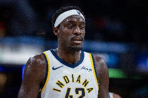 盡力了！西亞卡姆19中10&5記三分空砍全場(chǎng)最高30分外加4板3助2斷