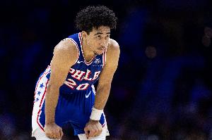 麥凱恩：上一場(chǎng)賽后確實(shí)很沮喪 但我11個(gè)月沒(méi)打球&得對自己寬容點(diǎn)