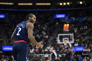 小里弗斯：比爾確實(shí)不行 但小卡不上場(chǎng)才是快船衰敗的最大原因