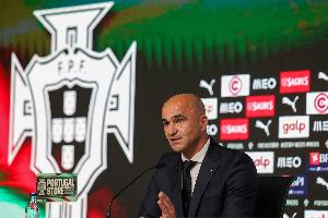 葡萄牙主帥：有C羅、門(mén)德斯和內托會(huì )更好，我們無(wú)需計算器去算分