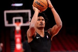 還挺有譜！阿門(mén)·湯普森過(guò)去6場(chǎng)比賽罰球合計21中19