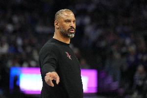 烏度卡：不需要在關(guān)鍵時(shí)刻激勵申京 他對位打誰(shuí)都有優(yōu)勢