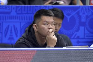 朱芳雨：廣東男籃新賽季會(huì )奔著(zhù)冠軍的目標去前進(jìn) 我們賽場(chǎng)見(jiàn)