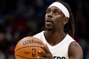 開(kāi)拓者客戰獨行俠 霍勒迪因右小腿酸痛將缺席本場(chǎng)比賽