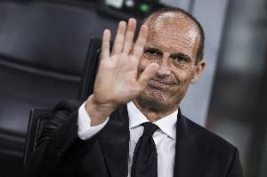 德比先生！米體：阿萊格里執教米蘭和尤文的德比戰績(jì)?yōu)?6勝5平5負