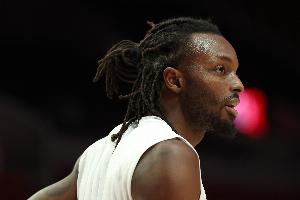 拓記：球員開(kāi)小會(huì )是好事 不過(guò)輸給火箭這種總冠軍級別的隊也正常