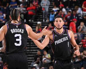 發(fā)生了什么？第三節最后不到三分鐘 太陽(yáng)轟出一波15-0結束