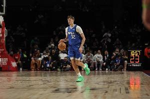 仙人指路！弗拉格長(cháng)傳輸送炮彈 華盛頓奔襲暴扣得手