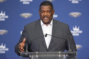 完美避開(kāi)正確答案？杜馬斯休賽期送出的兩個(gè)26首輪 價(jià)值越來(lái)越高