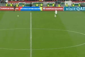 瘋狂的劇情！凱萊赫壓哨長(cháng)傳發(fā)動(dòng)最后一攻，送索博、凱爾凱茲出局