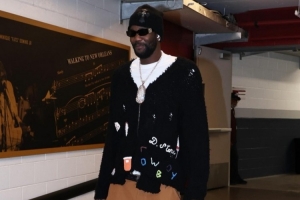 動(dòng)力在這里！艾頓曬照：傷痛讓我更加明智 痛苦化作我的力量