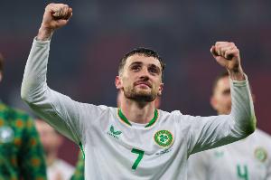 愛(ài)爾蘭英雄！23歲帕洛特世預賽2場(chǎng)包辦5球，搶6分帶隊殺進(jìn)附加賽