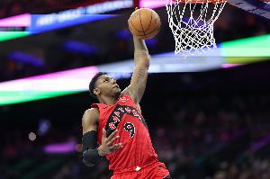 身體控制能力！巴雷特反擊失衡拋投打成2+1